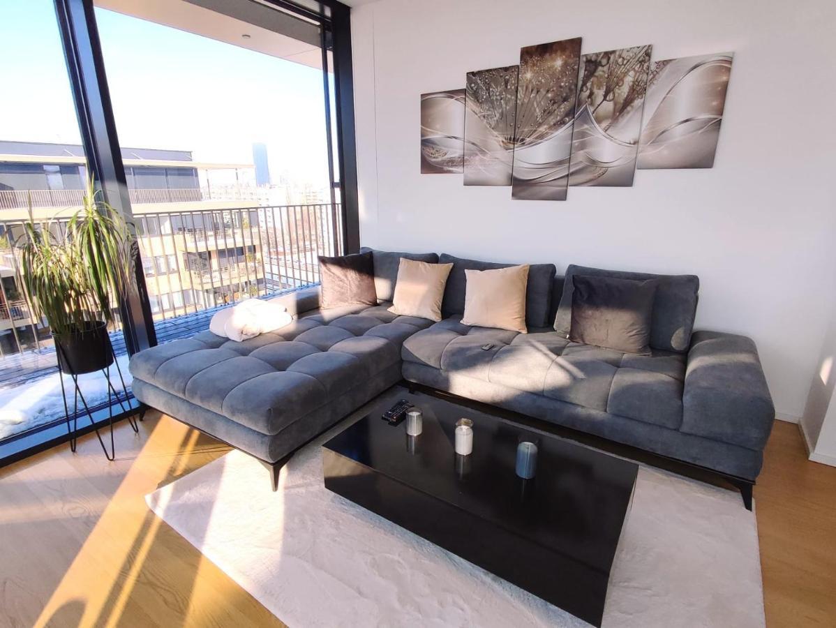Panorama Apartment Vienna - free parking, sauna&fitness Eksteriør bilde