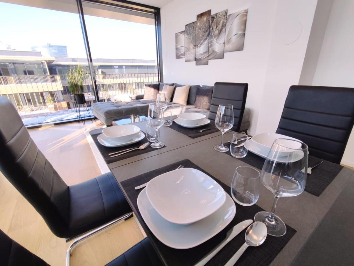 Panorama Apartment Vienna - free parking, sauna&fitness Eksteriør bilde
