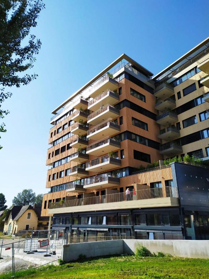 Panorama Apartment Vienna - free parking, sauna&fitness Eksteriør bilde